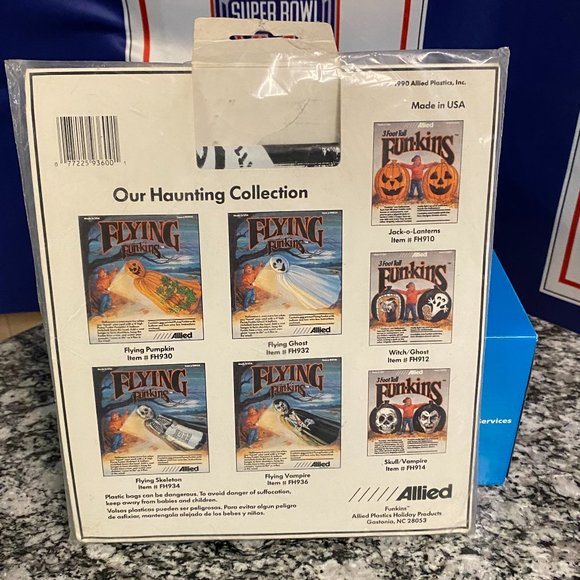 Vintage Halloween Vampire Flying Funkins - Picture 2 of 6